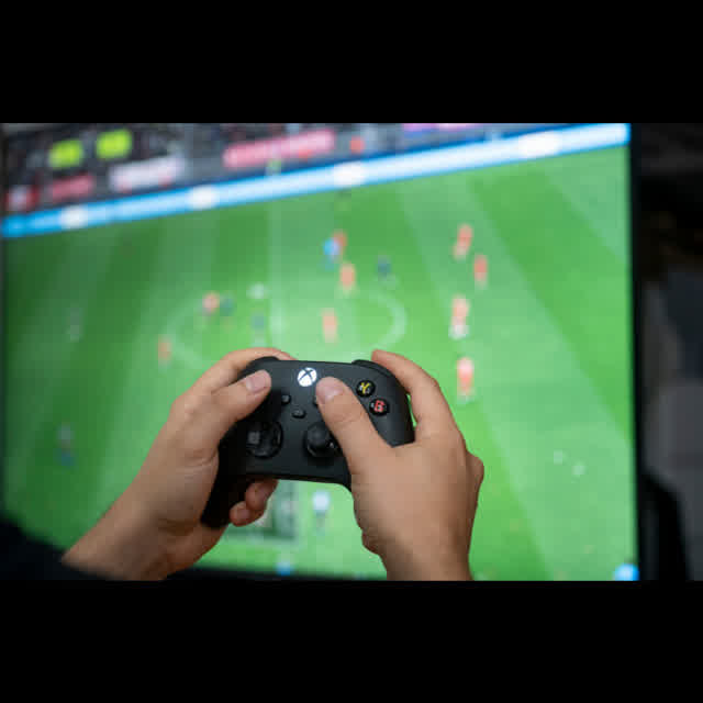 Halo: Cryptum Book Review 2026: Is It Essential for Xbox Series X Lore? Halo: Cryptum Book Review 2026: Is It Essential for Xbox Series X Lore?