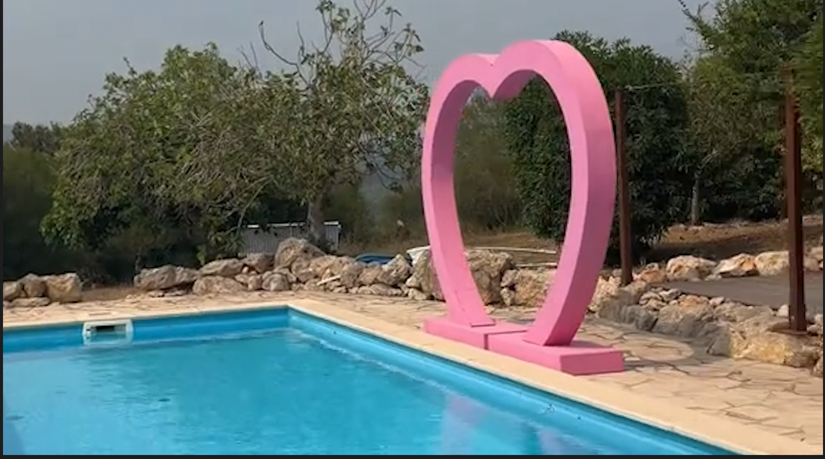 Love Island's Samie Elishi escorted off set during 2026 final