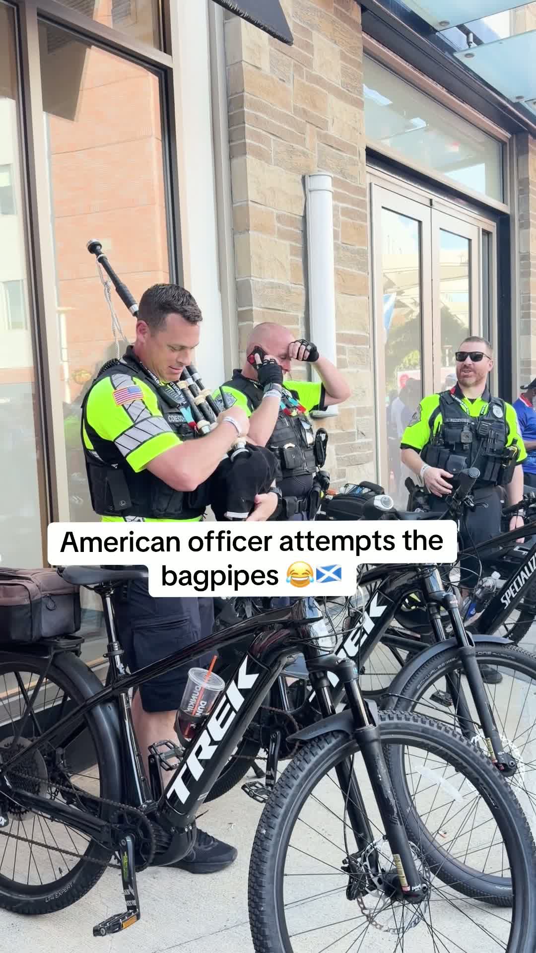 Scotland Fans Teach Boston Cop Bagpipes in Hilarious Video