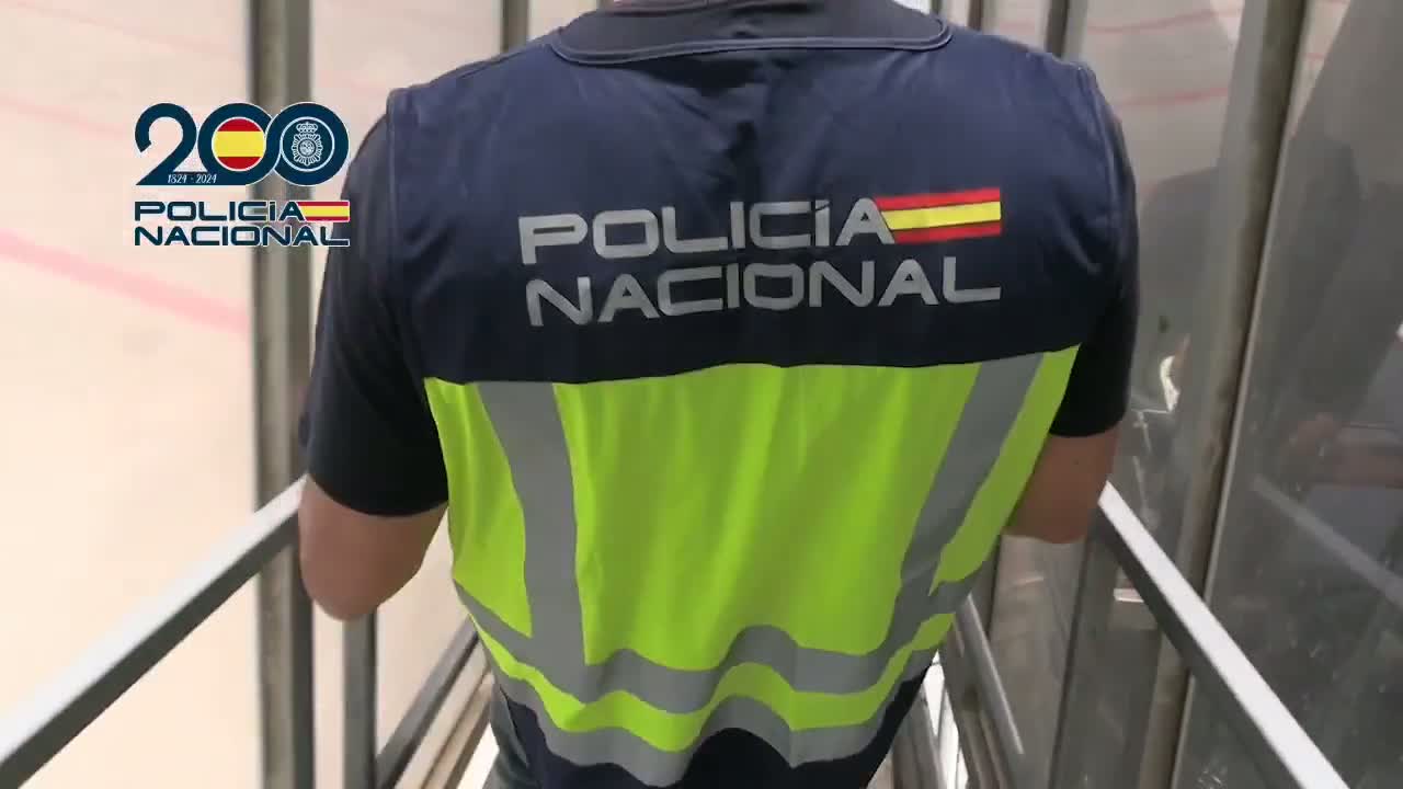 Inside Hellish Spanish Prison Where Crime Boss Steven Lyons Will Await Fate