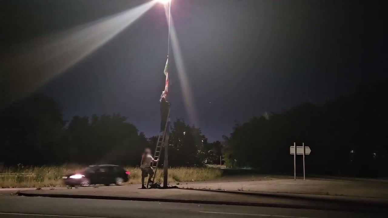 Welsh Activists Remove England and Union Flags from Wrexham Lampposts
