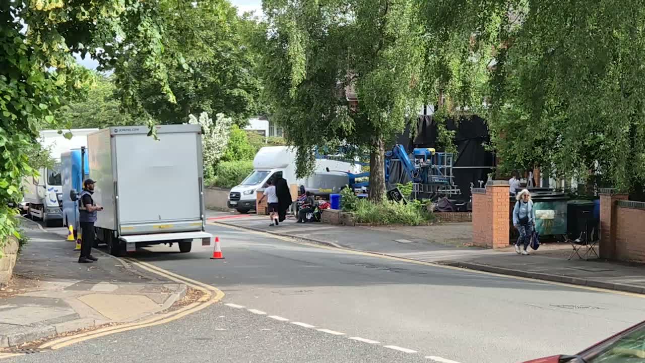 Silent Witness Film Crew Transforms Moseley Street into Crime Scene