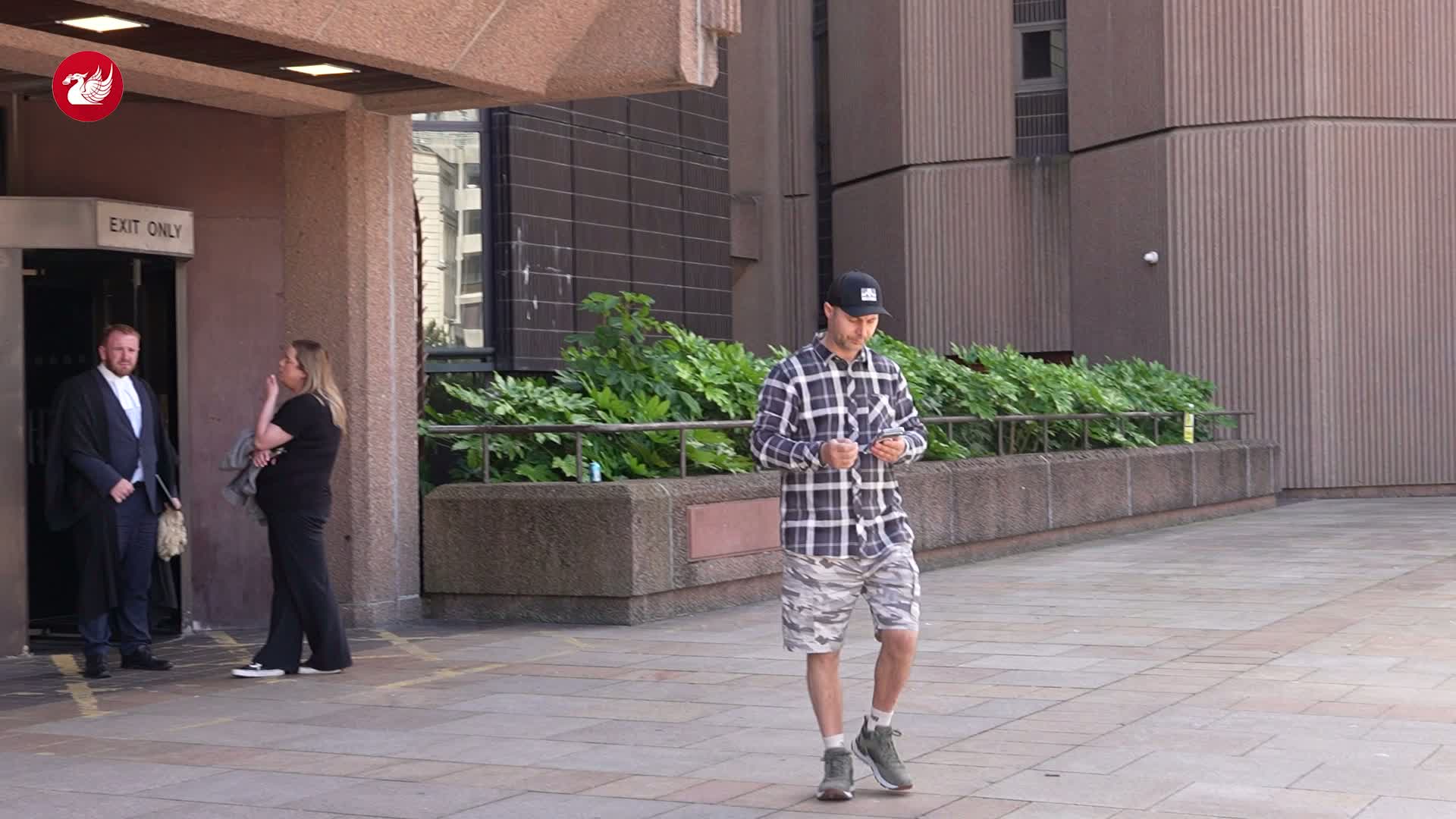 Man Who Battered Housemate With Truncheon Gives Thumbs Up Outside Court