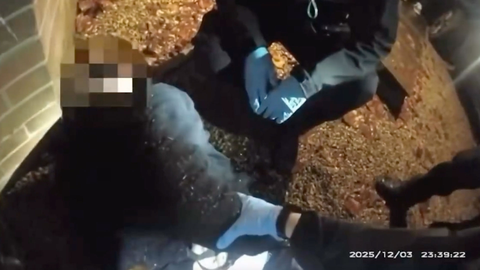 Henry Nowak Stab Wound Found 8 Minutes After Arrest, New Evidence Shows